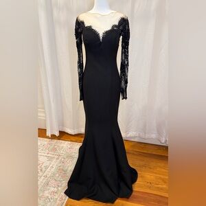 Tarik Ediz Elegant Black Lace Sleeve Evening Gown